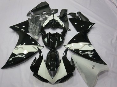 Best Black Silver White Yamaha R1 Motorcycle Fairings 2013-2014