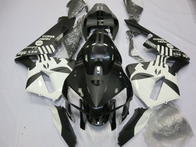 Best Matte Black & Puisher Logos Honda CBR600RR Motorcycle Fairings 2005-2006 Best Matte Black & Puisher Logos Honda CBR600RR Motorcycle Fairings 2005-2006