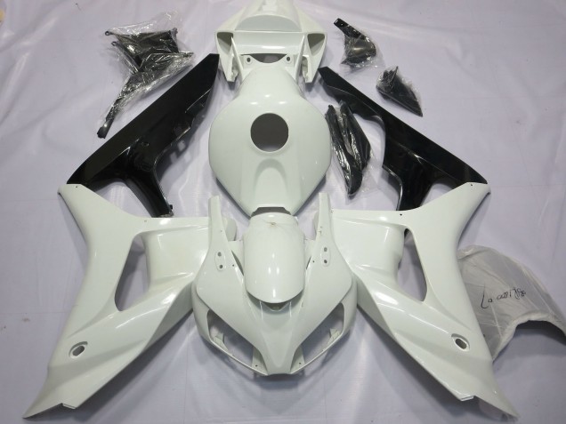 Best White and Black Honda CBR1000RR Motorcycle Fairings 2006-2007 Best White and Black Honda CBR1000RR Motorcycle Fairings 2006-2007